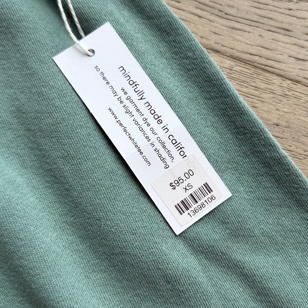 NWT PerfectWhiteTee 'Freddie' Joggers in color 'Palm Leaf' (XS) RARE Retail $95 - Picture 2 of 7
